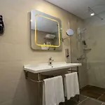 Ibis Styles Bomonti Hotel 4*