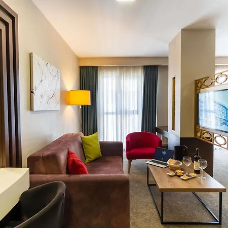 Otel Ibis Styles Bomonti