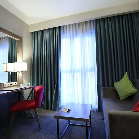 Ibis Styles Bomonti 호텔 이스탄불