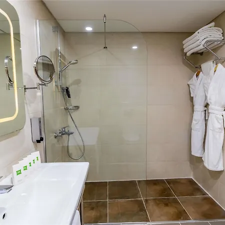 Ibis Styles Bomonti 4* 이스탄불