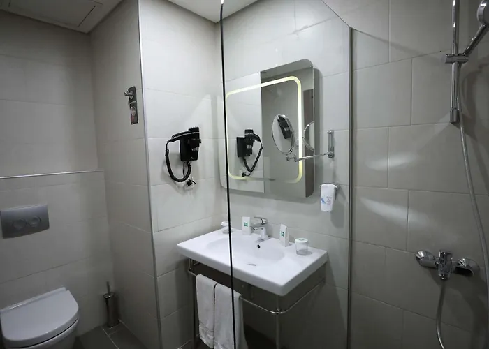 Отель Ibis Styles Bomonti Стамбул