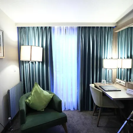 Ibis Styles Bomonti Hotel 4*